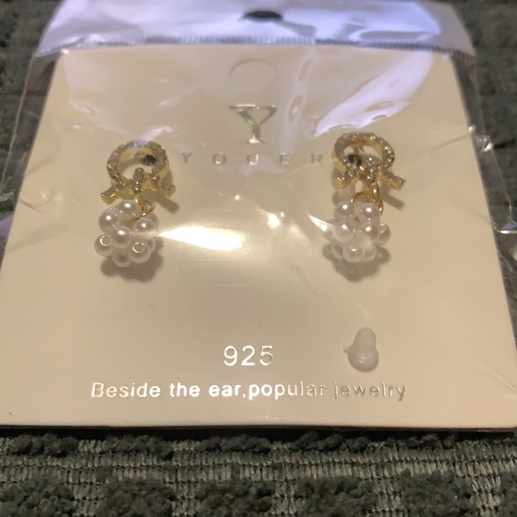 Fashion Bow Pearl Rhinestone Alloy Earrings - Picture 5 of 6